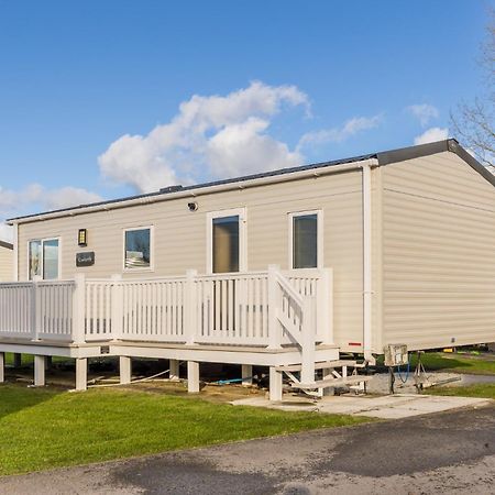 Club Tropicana Poole Eksteriør bilde